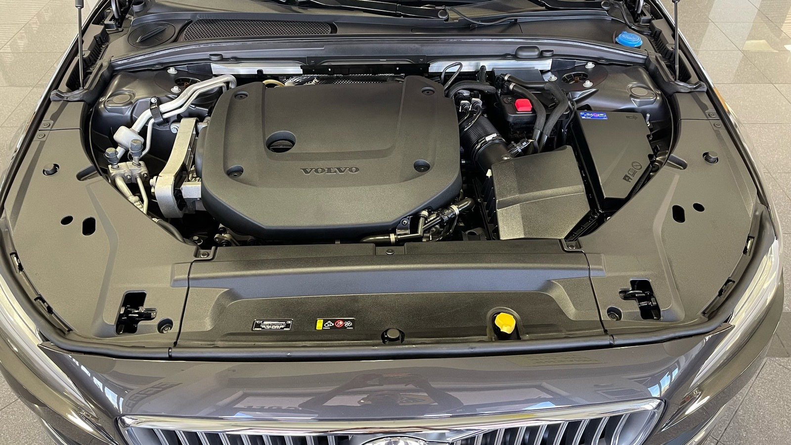 Used 2023 Volvo S90 B6 Ultimate w/ Protection Package Premier image 22