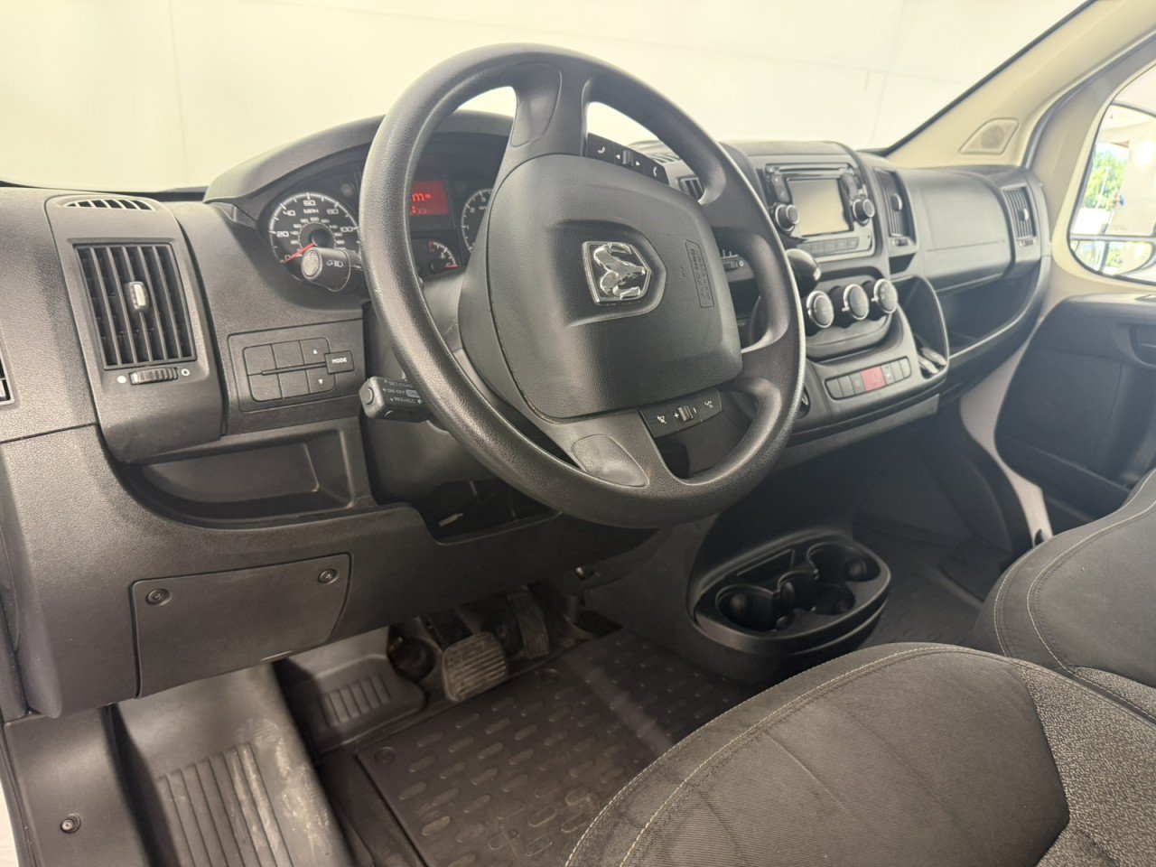 Used 2015 RAM ProMaster 3500 FWD image 20