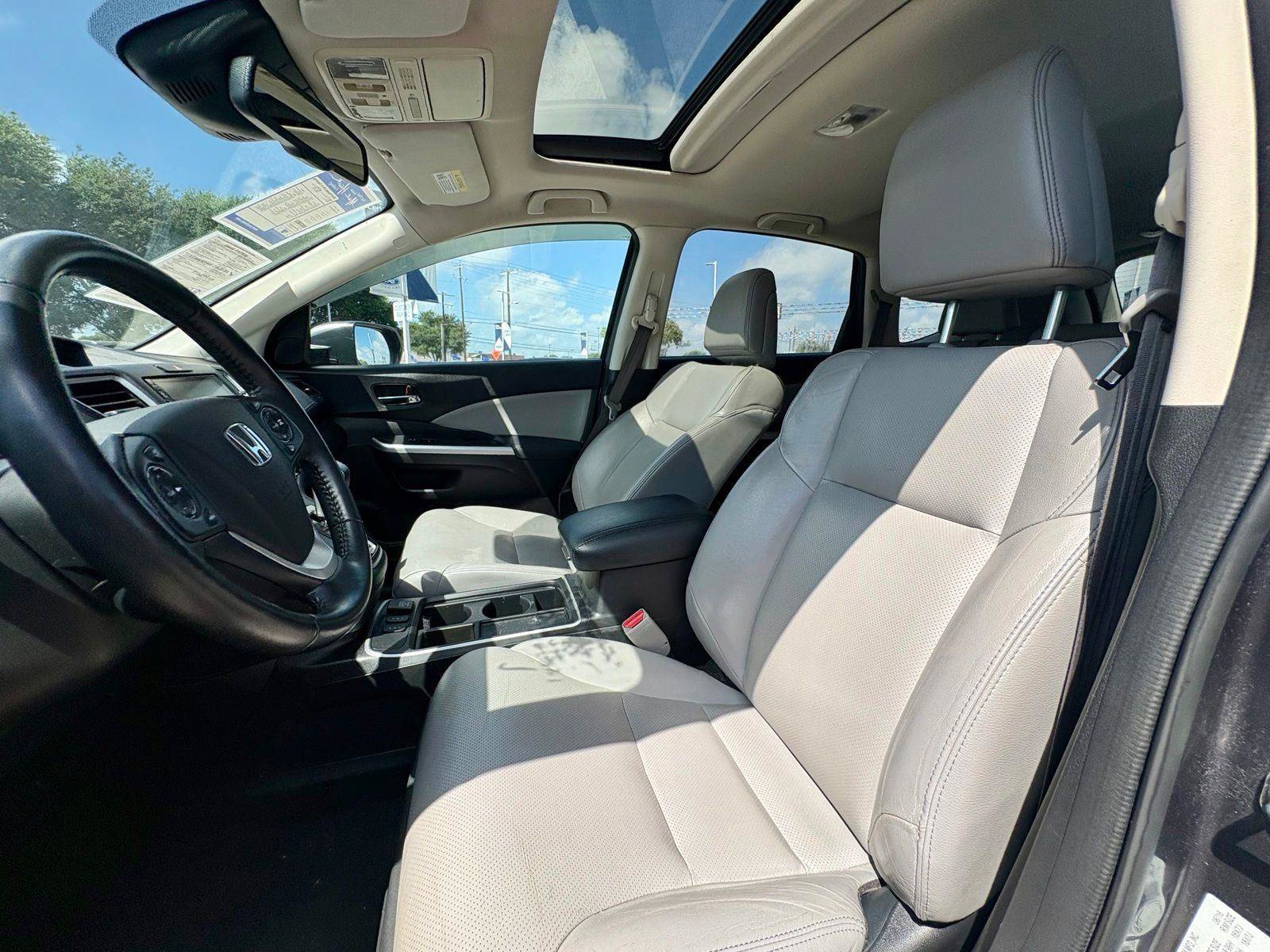 Used 2016 Honda CR-V Touring image 14