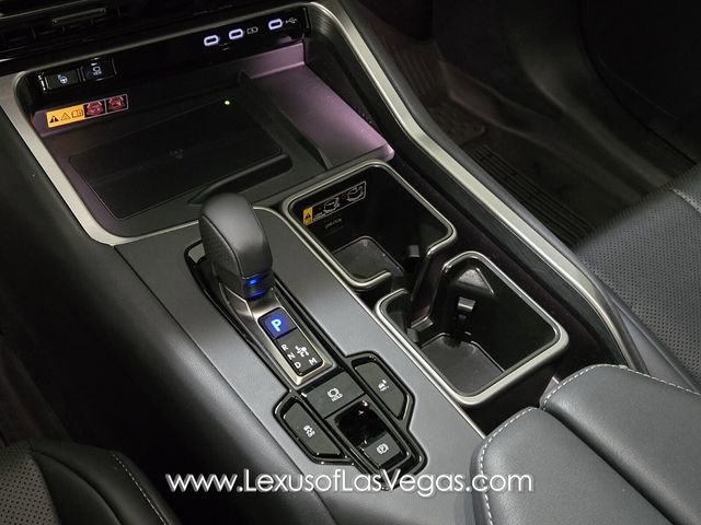 New 2026 Lexus TX 500h AWD image 21