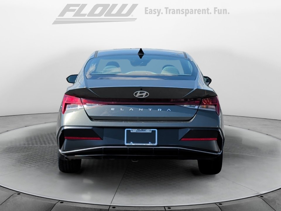 Certified 2024 Hyundai Elantra SEL w/ Convenience Package FWD image 6