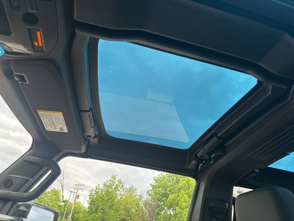 New 2026 GMC Hummer EV 4x4 Crew Cab image 44