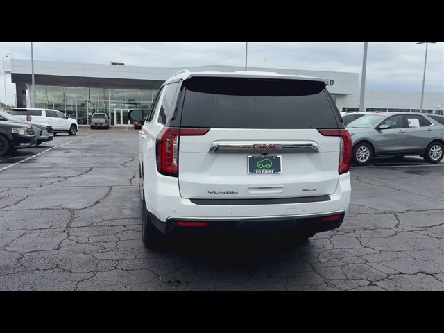 Certified 2023 GMC Yukon SLT w/ SLT Premium Package AWD/4WD image 7