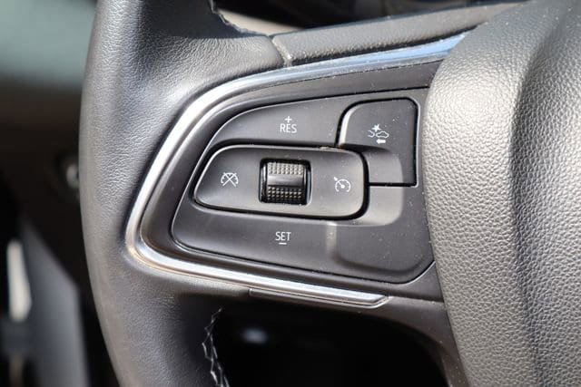 Used 2020 Buick Encore GX Select w/ Sport Touring Package FWD image 11