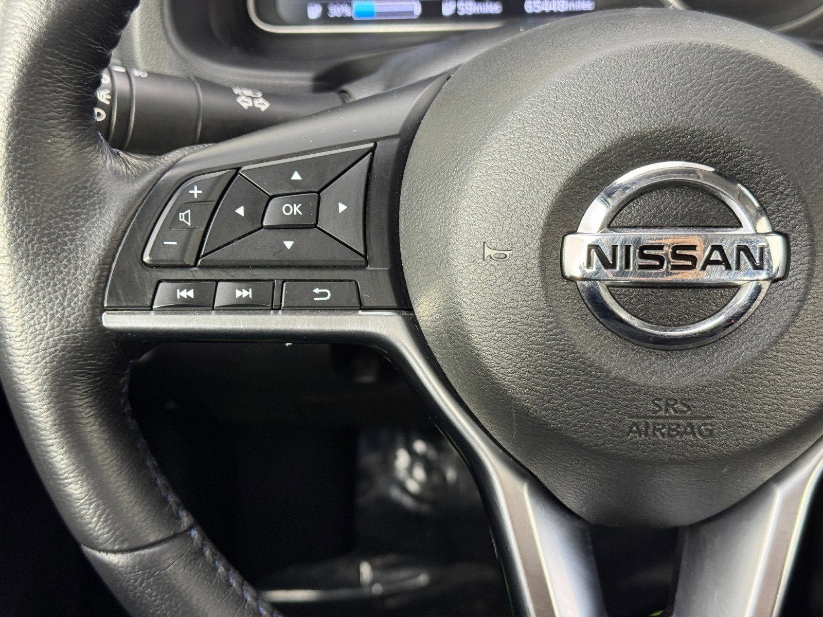 Used 2022 Nissan Leaf SV Plus image 19