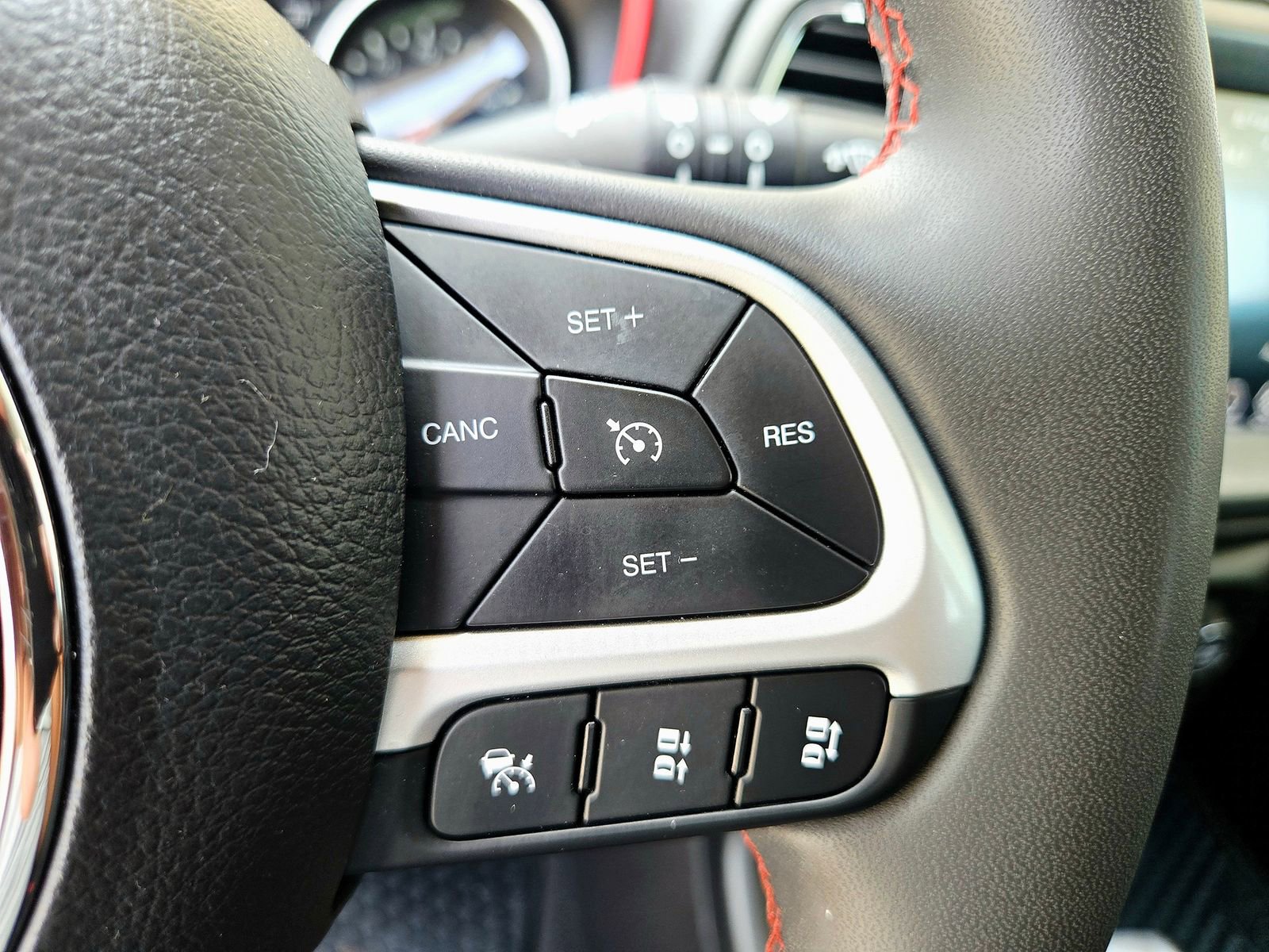 Used 2021 Jeep Compass Trailhawk image 12