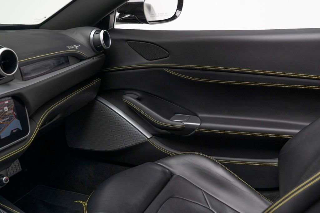 Used 2019 Ferrari Portofino image 63
