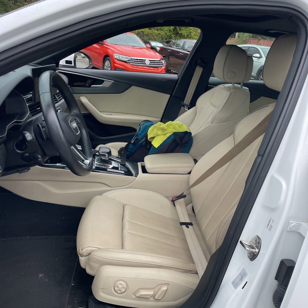 Used 2023 Audi A4 2.0T Premium Plus image 3