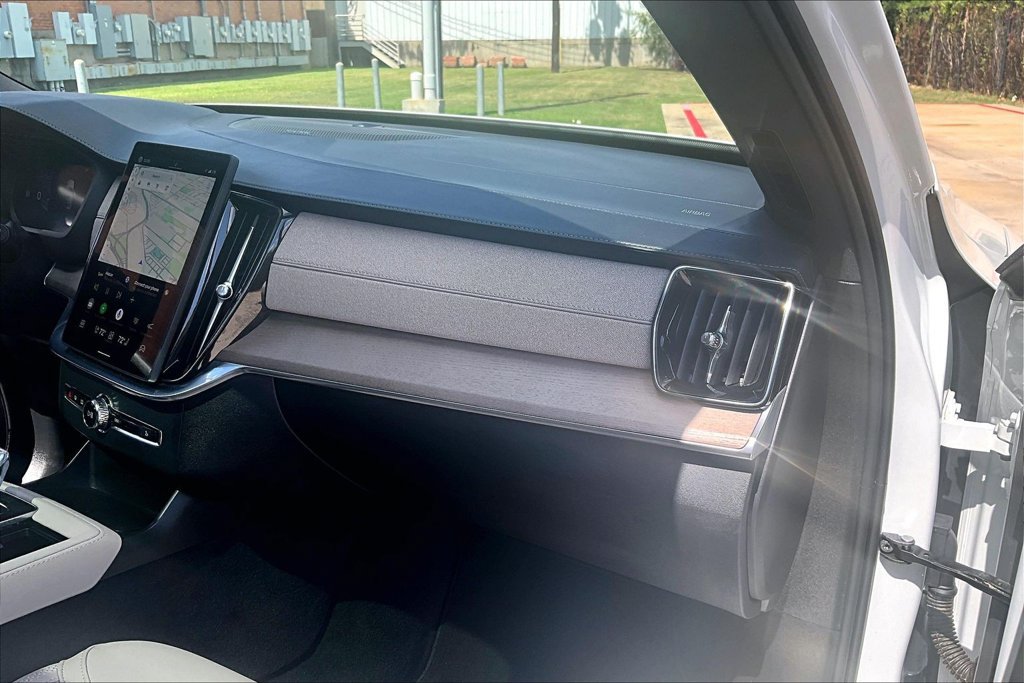 Used 2026 Volvo XC90 B6 Plus AWD/4WD image 21
