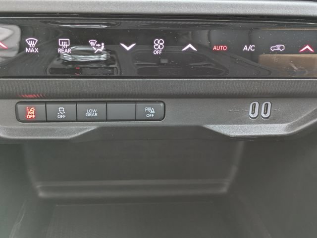 New 2026 Jeep Cherokee Overland AWD/4WD image 24