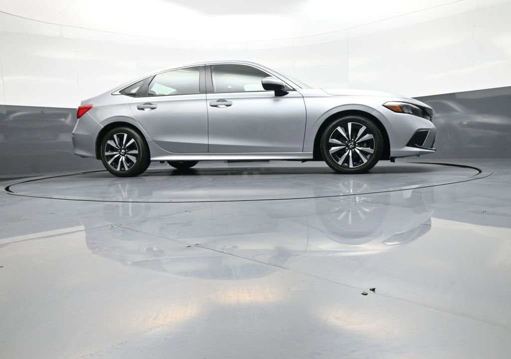 Used 2023 Honda Civic EX image 29