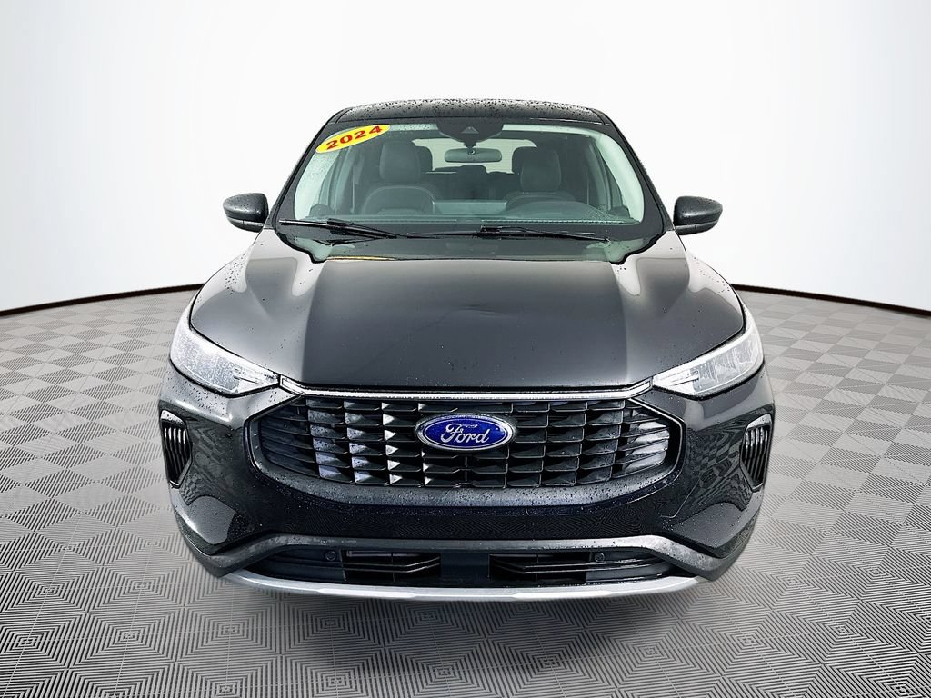 Used 2024 Ford Escape Active w/ Tech Pack #1 AWD/4WD image 4