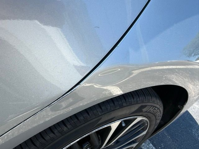 Used 2019 Toyota Camry SE image 5