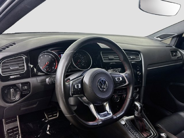Used 2019 Volkswagen GTI SE w/ SE Experience Package FWD image 9