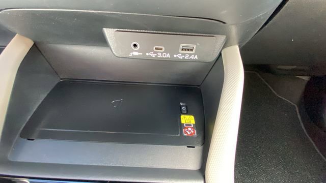 Used 2025 Subaru Forester Limited image 29