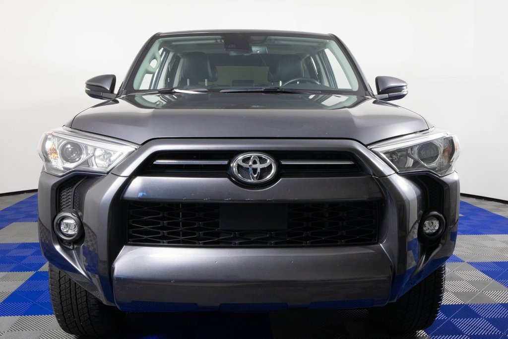 Used 2023 Toyota 4Runner SR5 Premium image 2