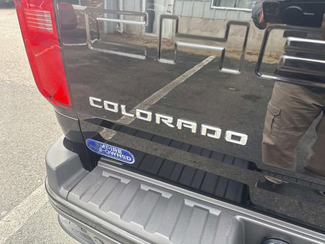 Used 2022 Chevrolet Colorado LT w/ Safety Package image 7