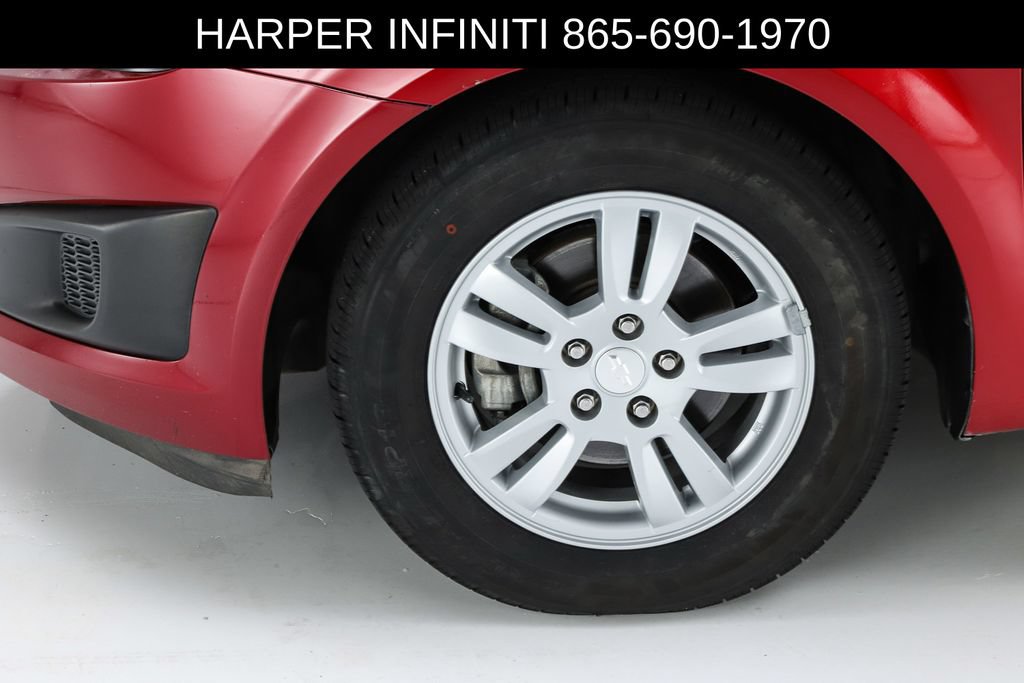 Used 2014 Chevrolet Sonic LT w/ Fun and Sun Package FWD image 43
