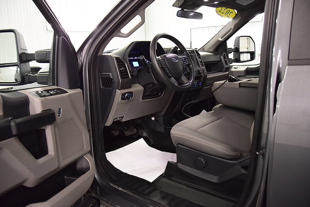 Used 2022 Ford F250 XL w/ STX Appearance Package AWD/4WD image 16