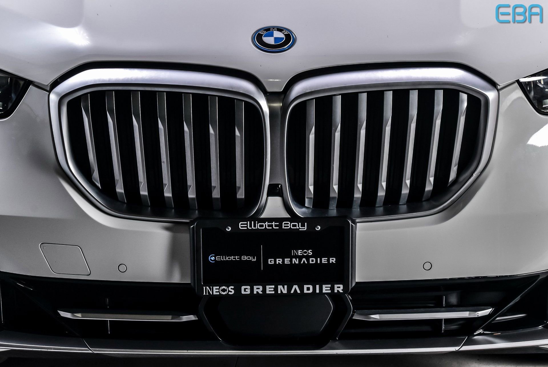 Used 2025 BMW X5 xDrive50e image 9