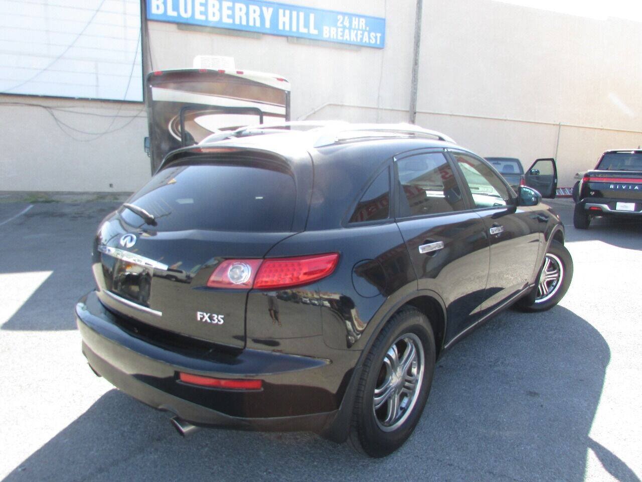 Used 2004 INFINITI FX35 2WD w/ Touring Pkg image 12