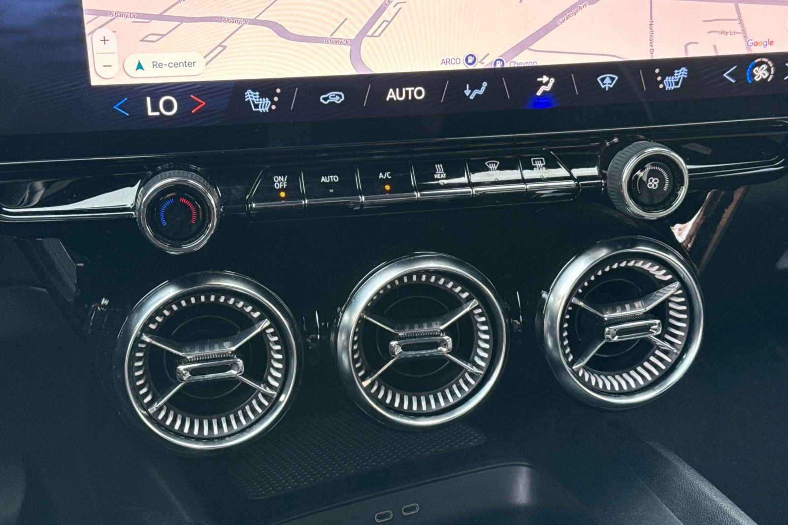 Used 2024 Chevrolet Blazer EV LT image 30