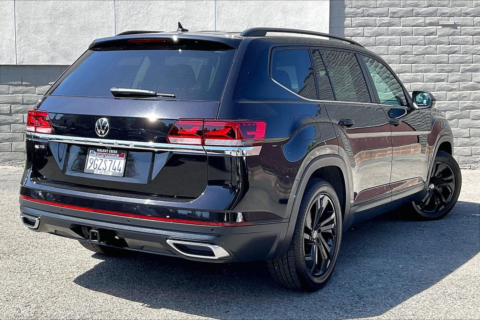 Certified 2023 Volkswagen Atlas SE w/ Panoramic Sunroof Package FWD image 13