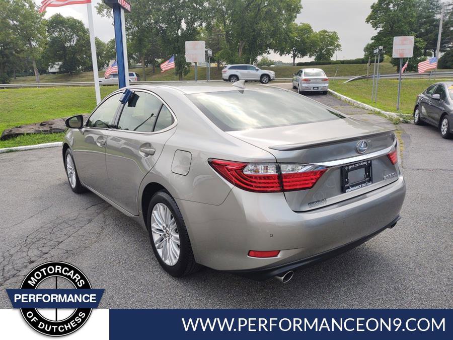 Used 2015 Lexus ES 350 w/ Luxury Package image 5