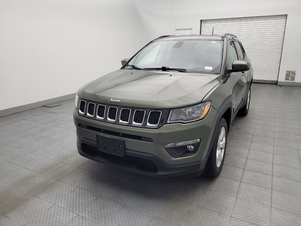 Used 2018 Jeep Compass Latitude w/ Cold Weather Group AWD/4WD image 15