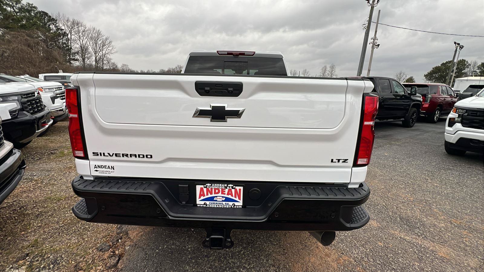 New 2026 Chevrolet Silverado 3500 LTZ w/ LTZ Plus Package AWD/4WD image 6