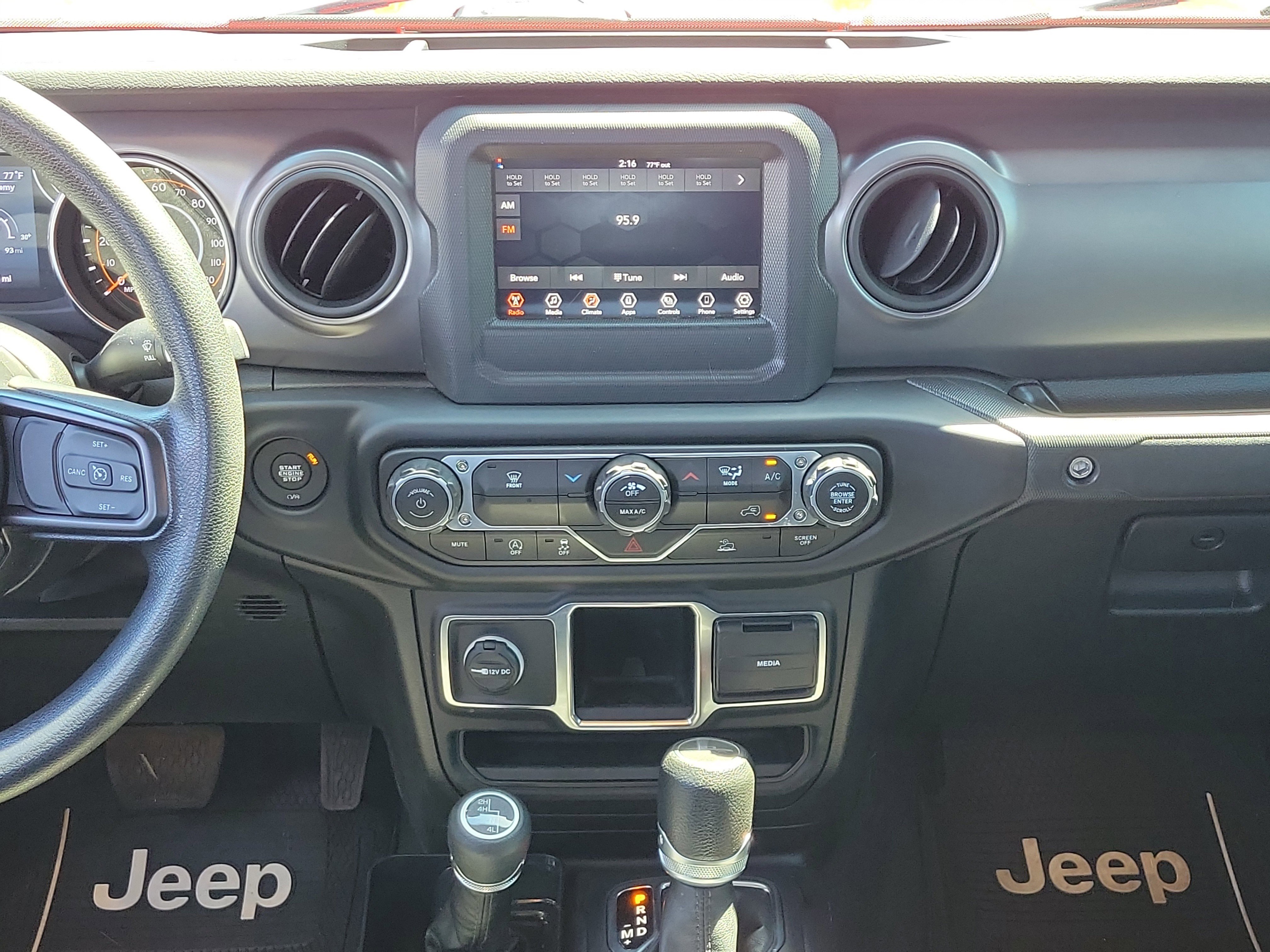 Used 2023 Jeep Gladiator Sport image 19
