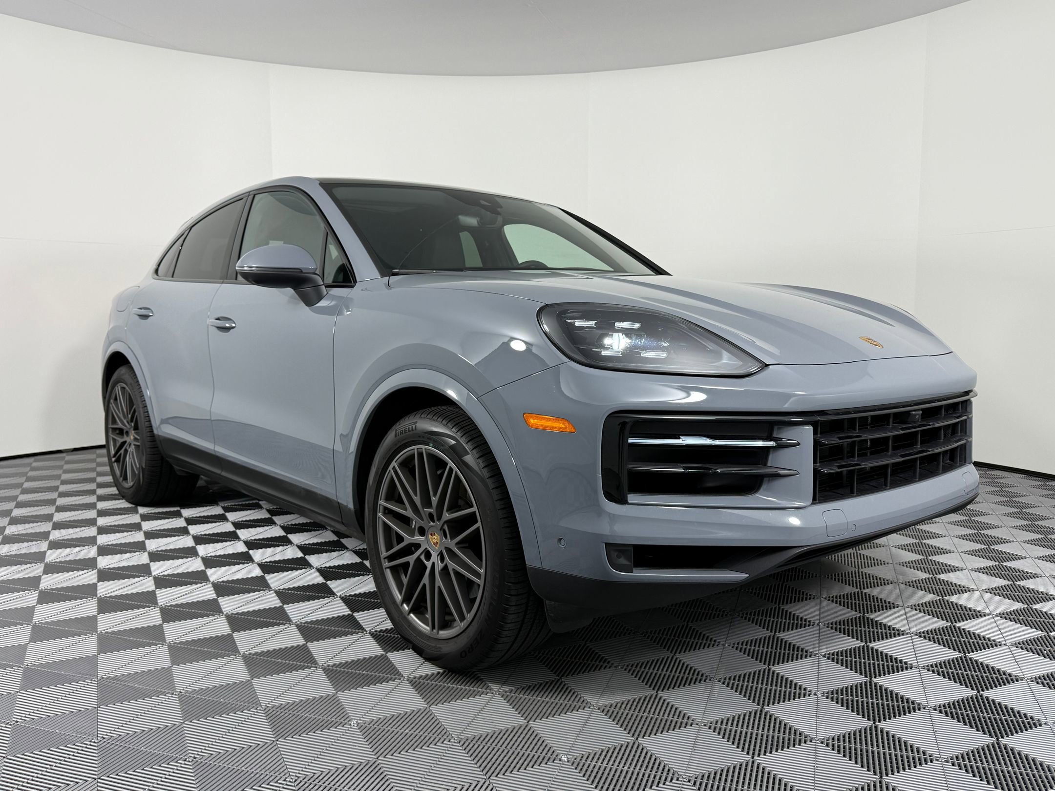 New 2026 Porsche Cayenne Coupe image 7