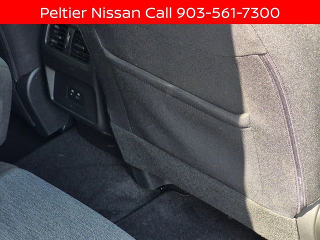 Certified 2023 Nissan Rogue SV image 16