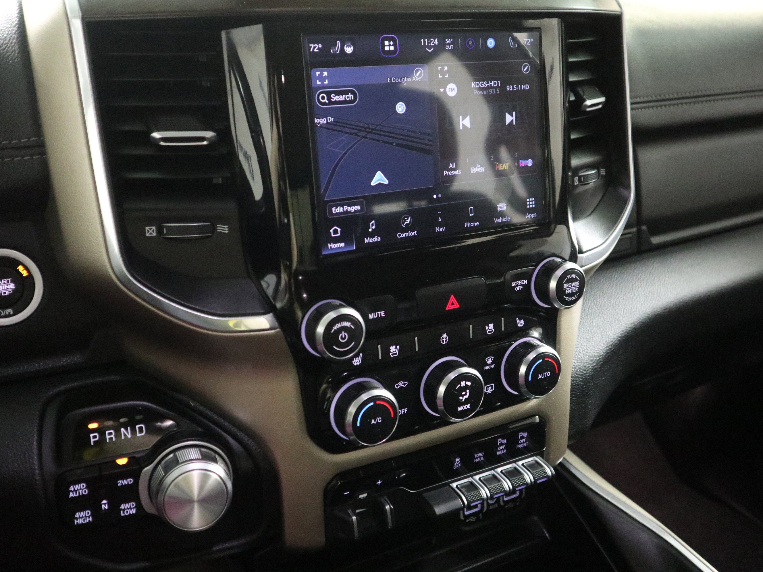 Used 2022 RAM 1500 Laramie image 28