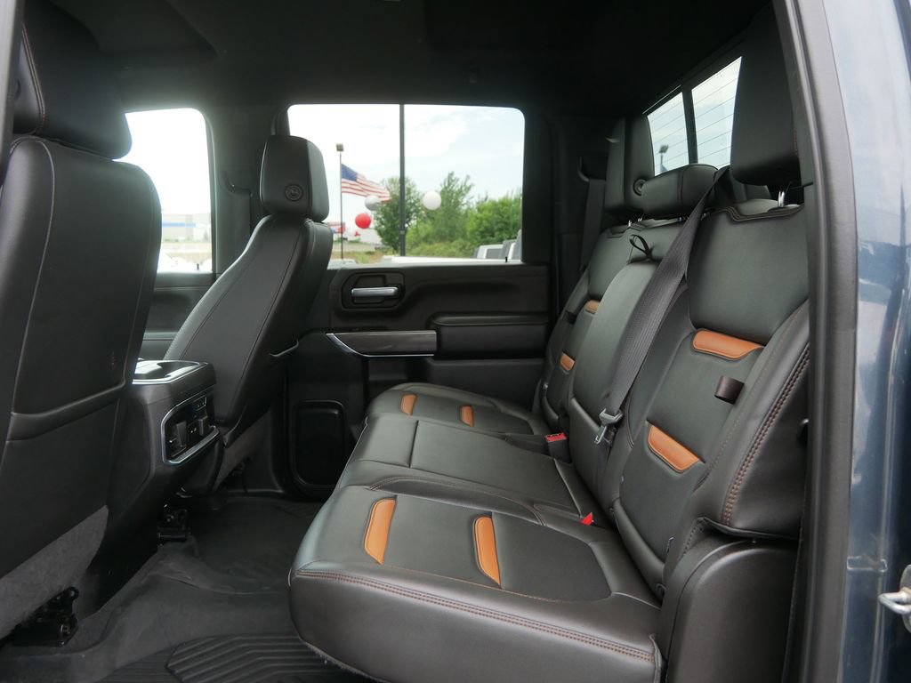Used 2020 GMC Sierra 3500 AT4 w/ AT4 Premium Package AWD/4WD image 19