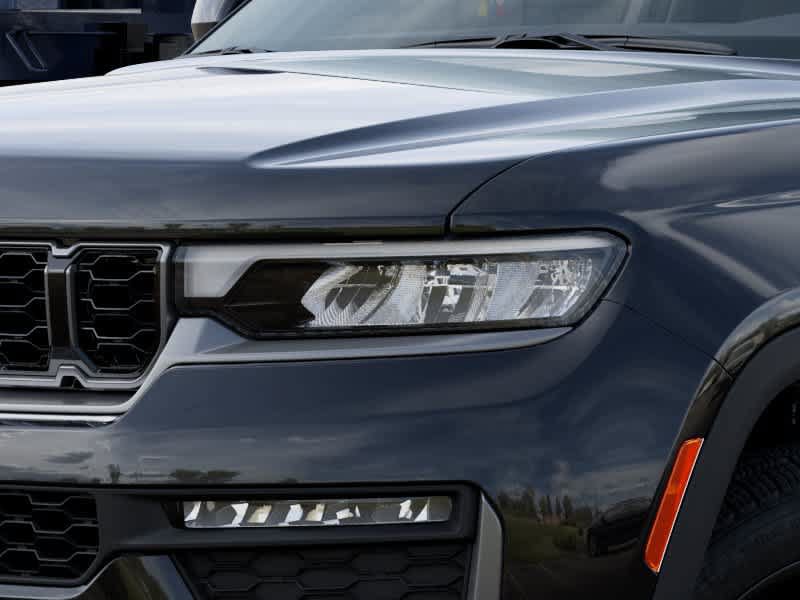 New 2027 Jeep Grand Cherokee Limited AWD/4WD image 10