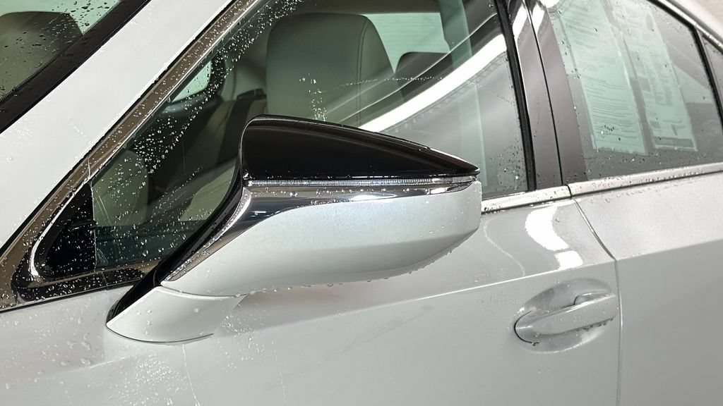 Certified 2021 Lexus ES 250 w/ Accessory Package 2 AWD/4WD image 5