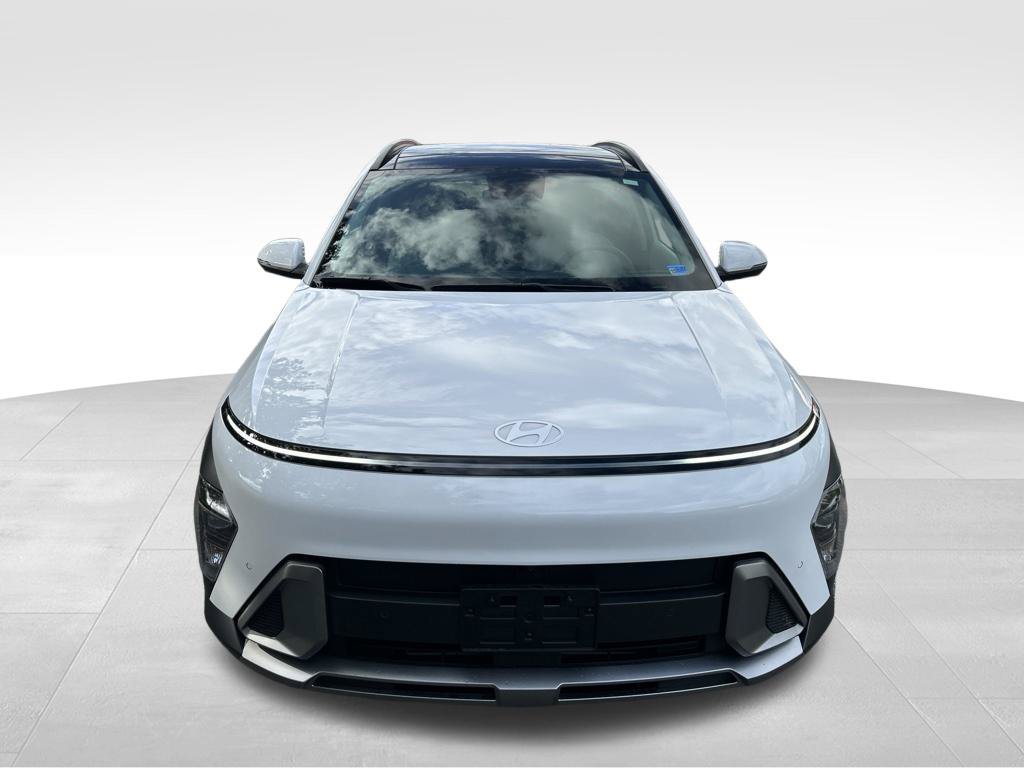 Used 2026 Hyundai Kona Limited FWD image 9