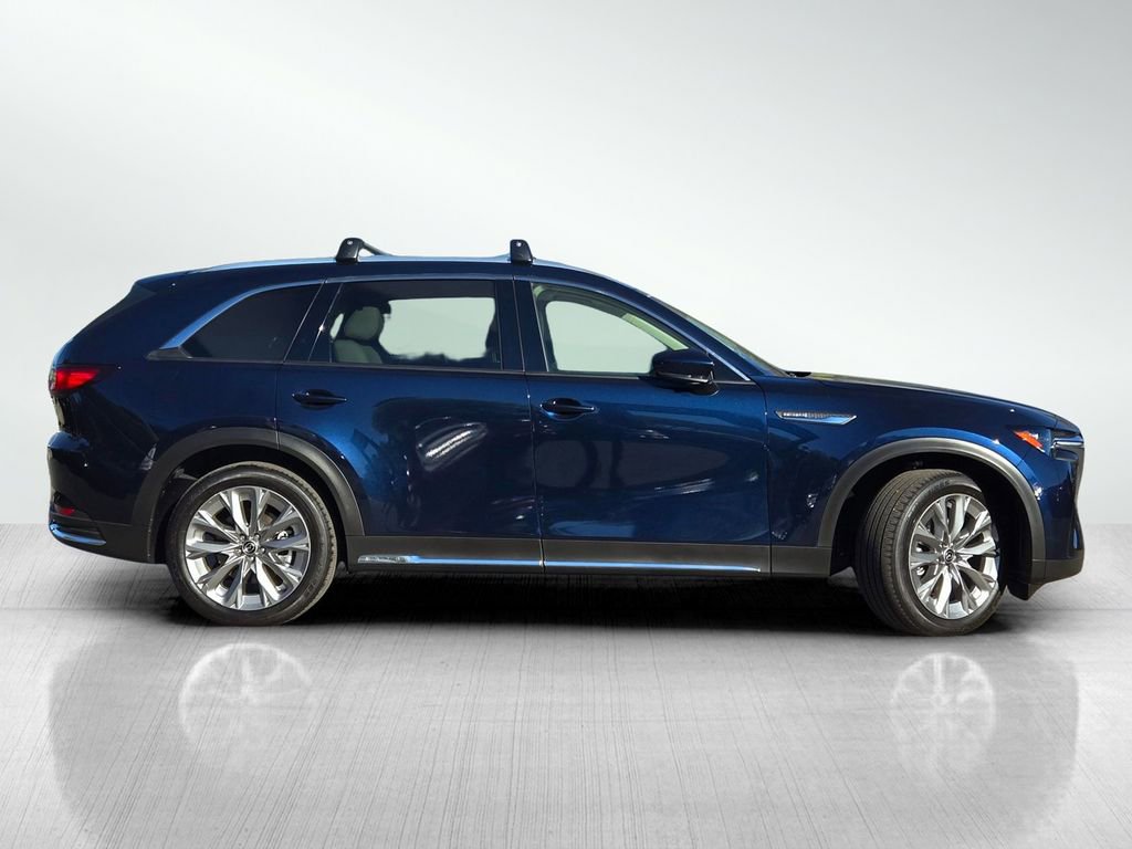 Certified 2025 MAZDA CX-90 3.3 Turbo w/ Premium Plus Pkg image 3