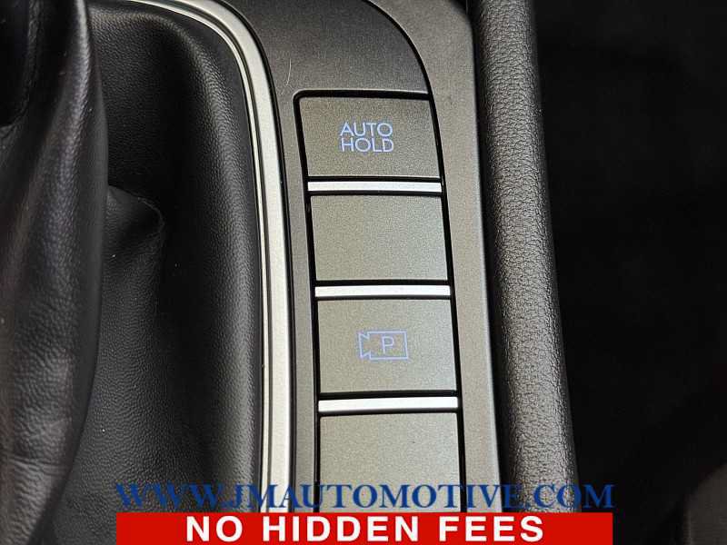 Used 2025 Hyundai Kona SEL AWD/4WD image 31