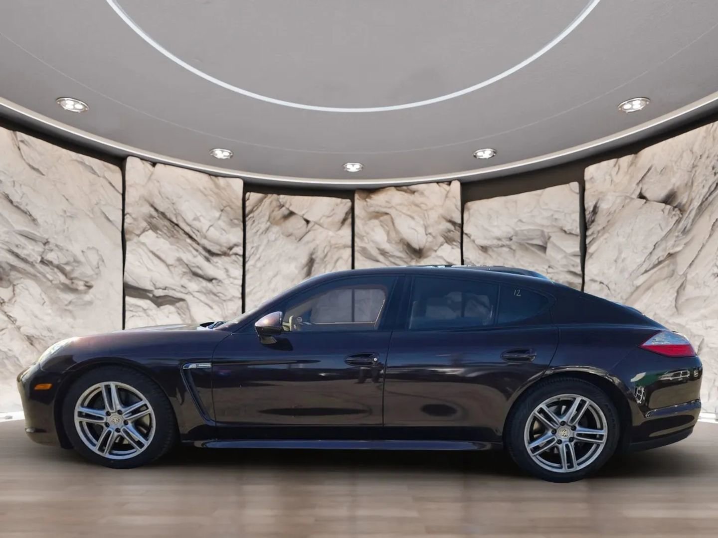 Used 2011 Porsche Panamera image 5