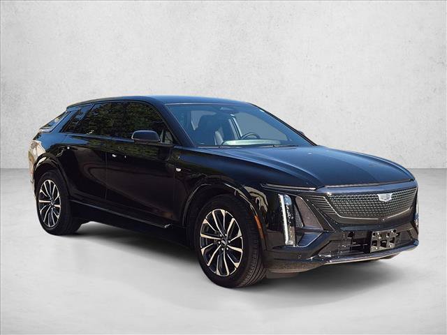 Used 2024 Cadillac Lyriq Sport AWD/4WD image 3