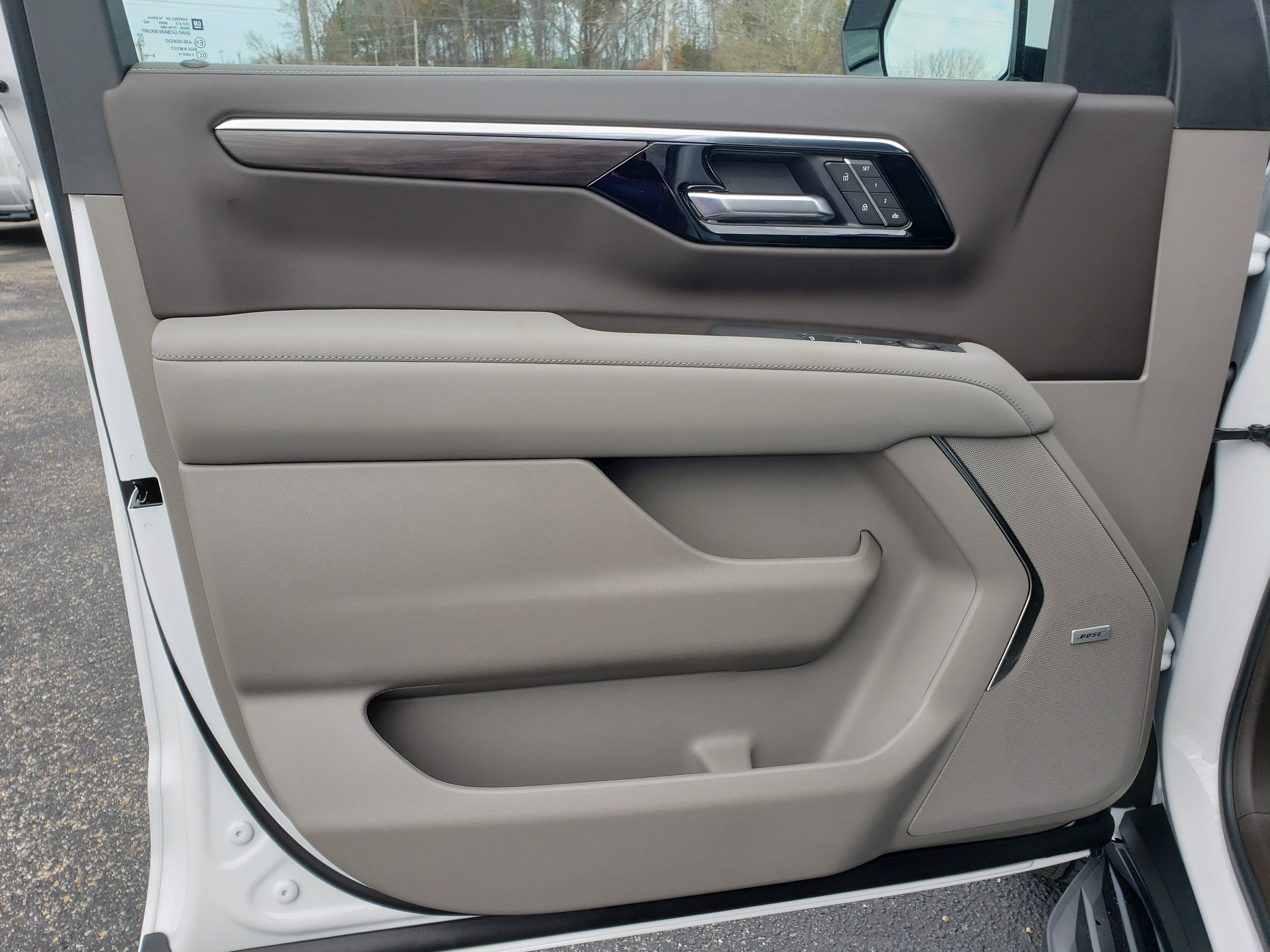 New 2026 Chevrolet Tahoe LT w/ Comfort Package image 15