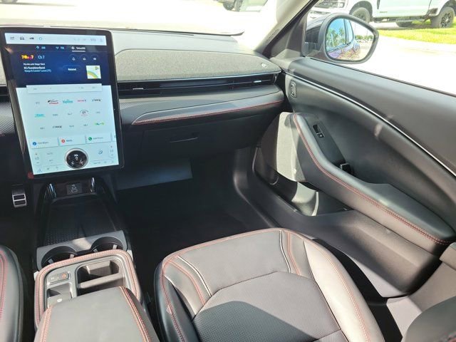 Certified 2025 Ford Mustang Mach-E Premium w/ Sport Appearance Package AWD/4WD image 21