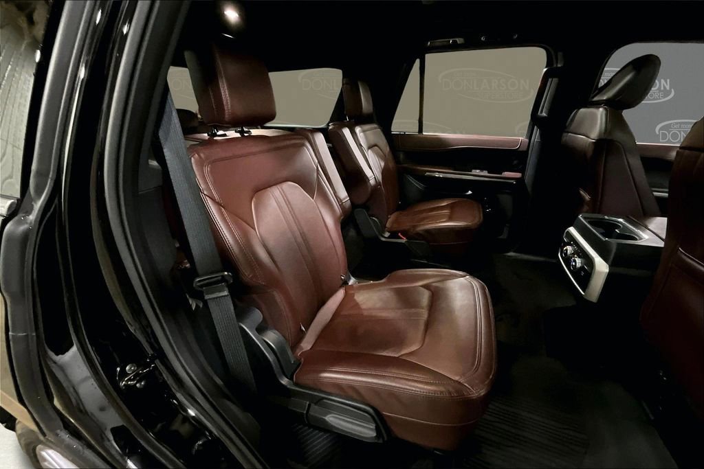 Certified 2022 Ford Expedition Limited image 16