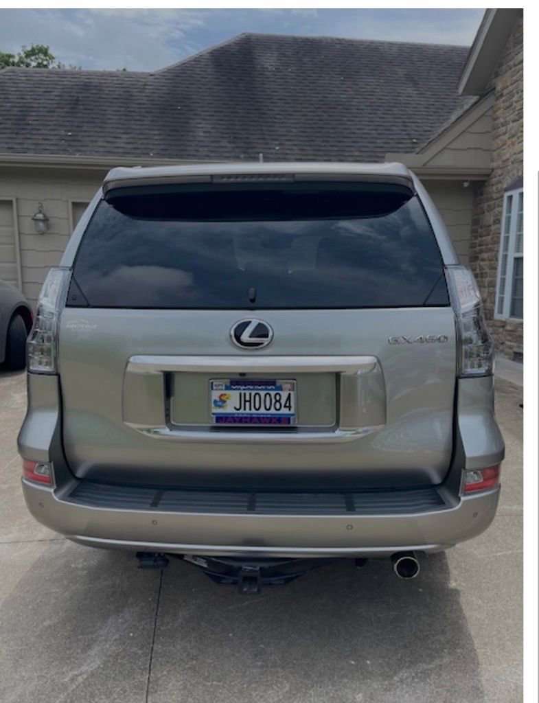 Certified 2021 Lexus GX 460 Premium w/ Premium Plus Package AWD/4WD image 3