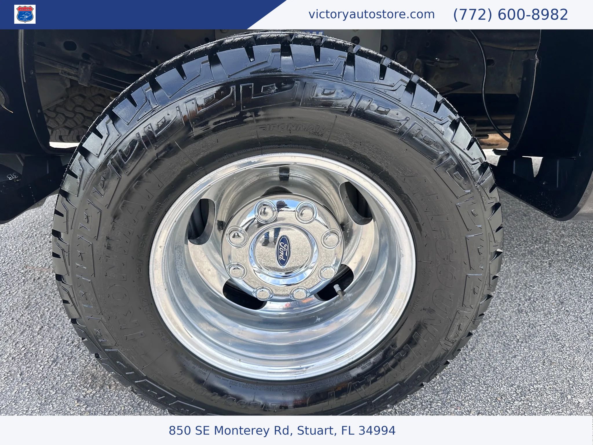 Used 2016 Ford F350 Platinum w/ FX4 Off-Road Package AWD/4WD image 12