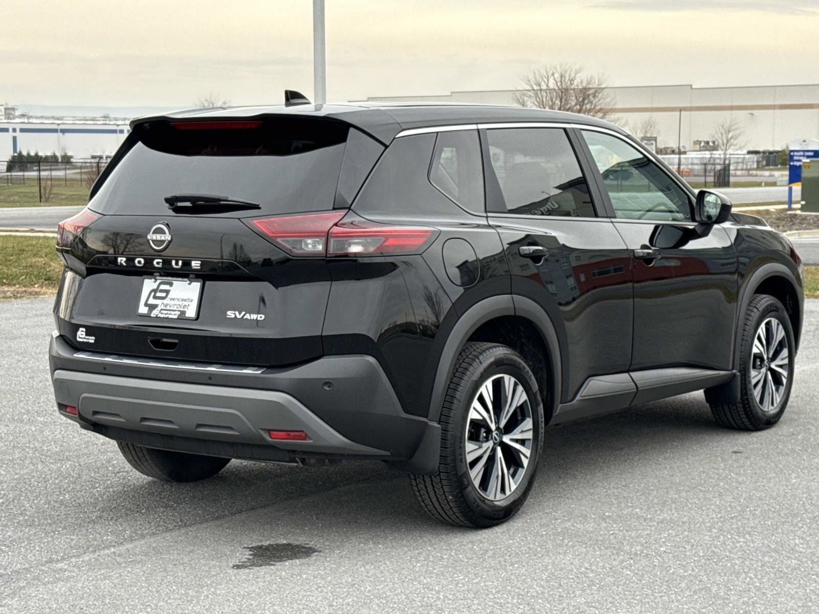 Used 2023 Nissan Rogue SV AWD/4WD image 24