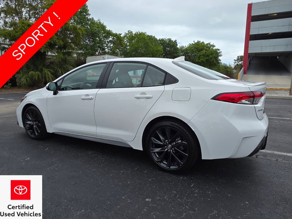 Certified 2025 Toyota Corolla SE w/ Convenience Package image 9