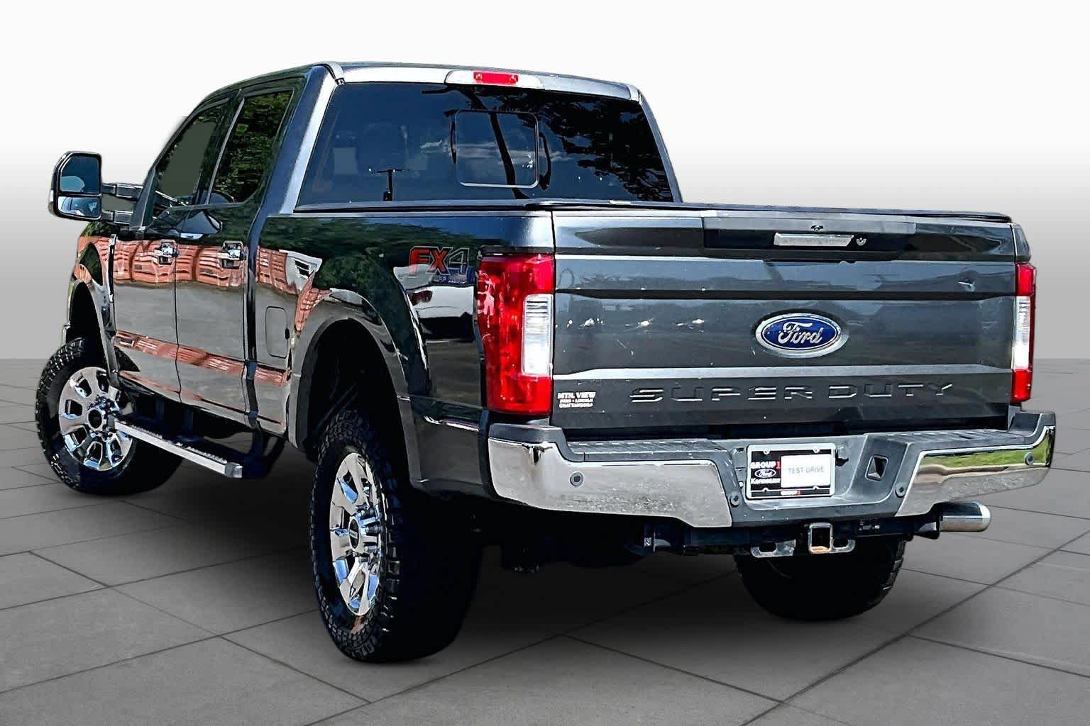 Used 2018 Ford F250 Lariat w/ Chrome Package AWD/4WD image 12